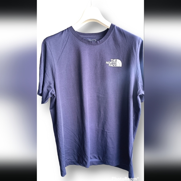 The North face back print crew neck tshirt - Picture 3 of 8